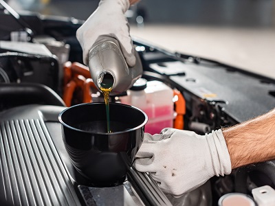 Mistakes You Can Encounter With A DIY Oil Change
