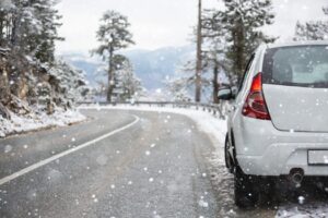 Safe winter driving in Knoxville TN
